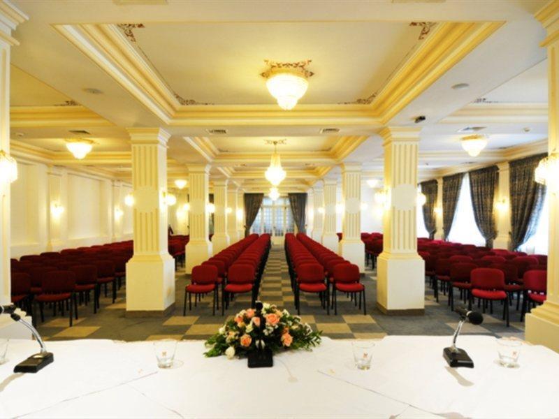 Majestic Hotel Tunis Eksteriør bilde
