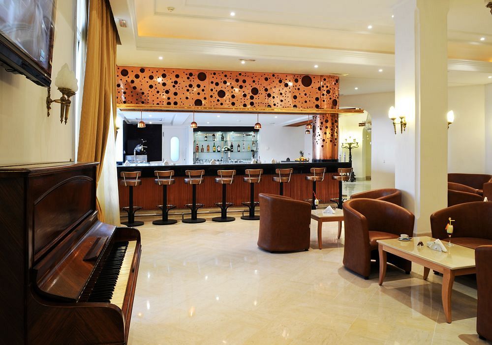 Majestic Hotel Tunis Eksteriør bilde