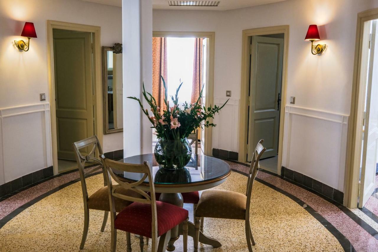 Majestic Hotel Tunis Eksteriør bilde