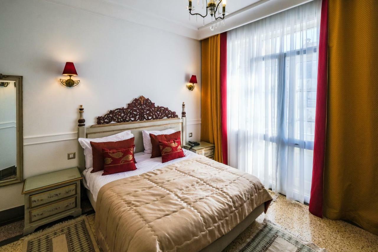 Majestic Hotel Tunis Eksteriør bilde